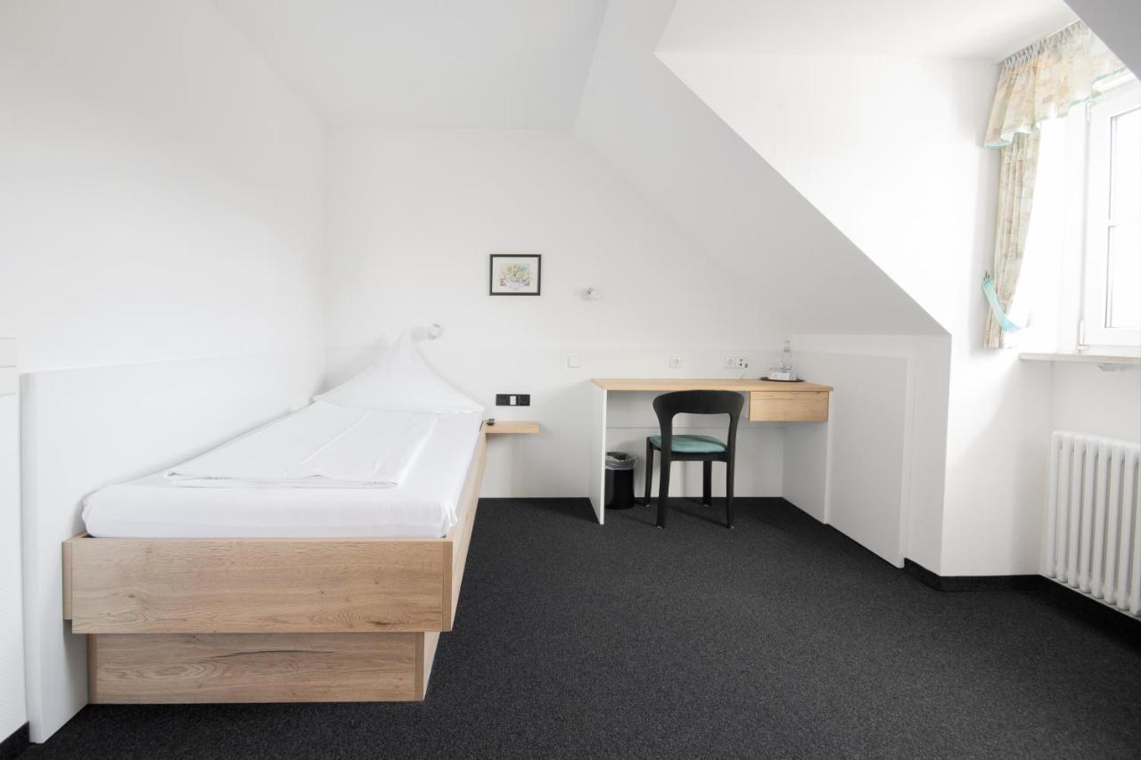 Gasthof Linde - Hotel Blum Unterroth Exteriör bild
