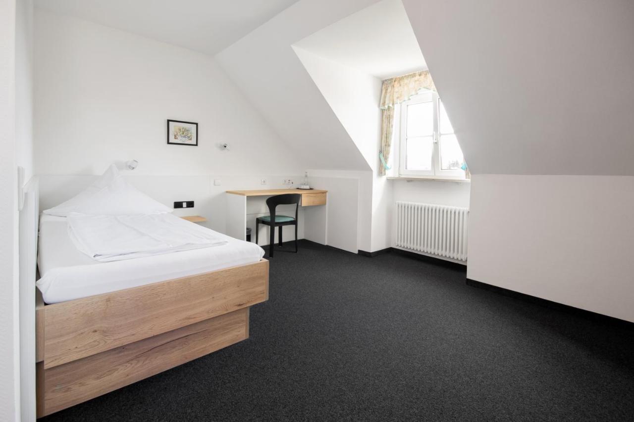 Gasthof Linde - Hotel Blum Unterroth Exteriör bild