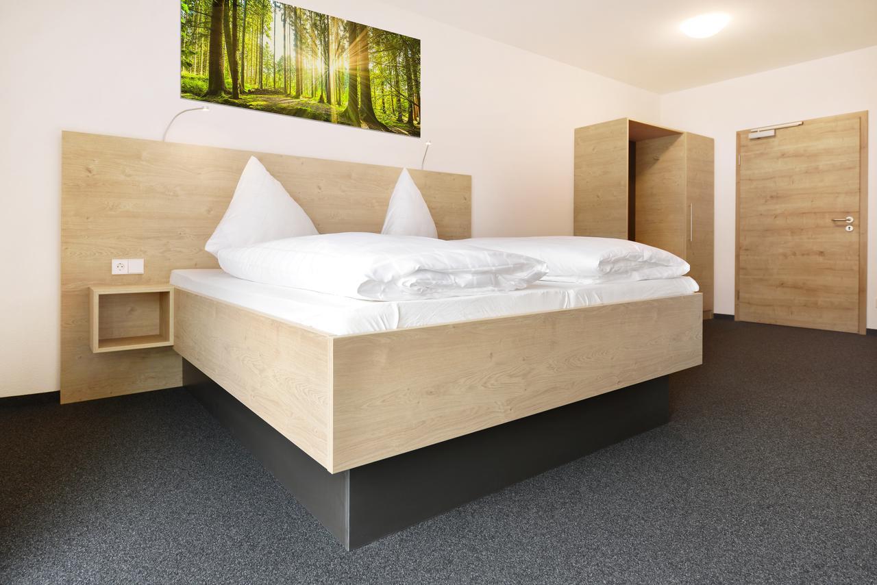 Gasthof Linde - Hotel Blum Unterroth Exteriör bild